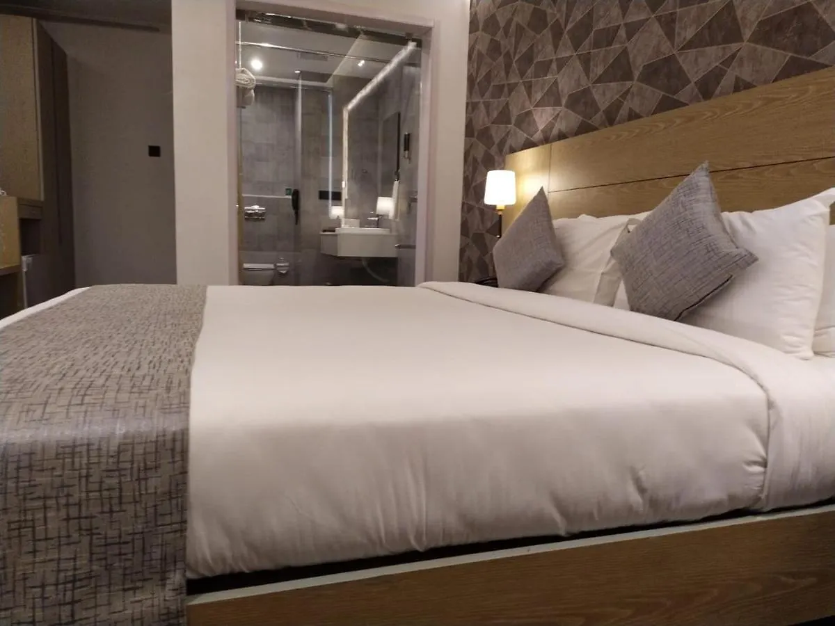 Mothimahal Residency Thrissur Hotel 4*,