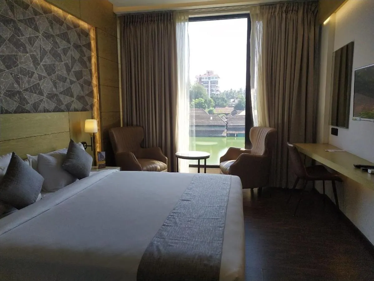 Mothimahal Residency Thrissur Hotel
