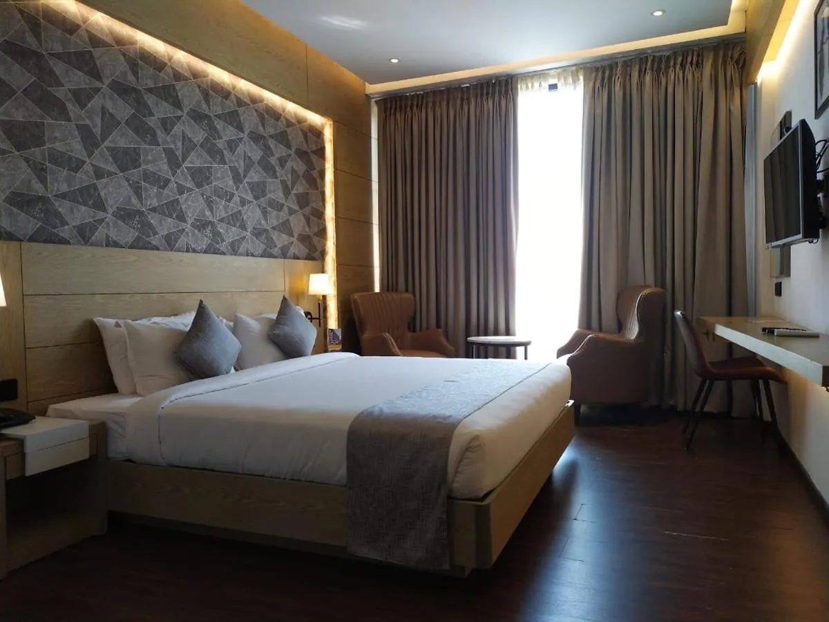 Mothimahal Residency Thrissur Hotel