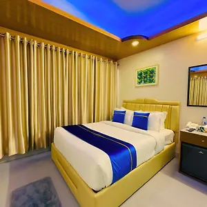 https://dhanmondi-convention-hall.hotels-in-dhaka.com