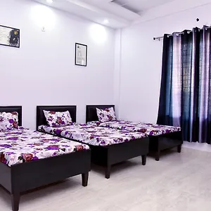 https://the-pinnacle-house.top-gurgaonhotels.com
